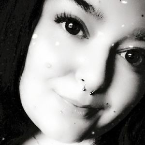 Meet your Posher, Lacey